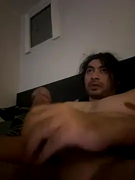 Snapshot of fifthbase007 chatting on December 3, 2025, 5:19 am fifthbase007 online show from December 3, 2025, 5:19 am