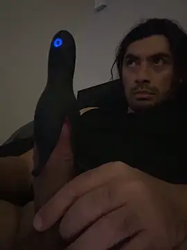 Snapshot of fifthbase007 chatting on October 17, 2025, 1:13 pm fifthbase007 online show from October 17, 2025, 1:13 pm