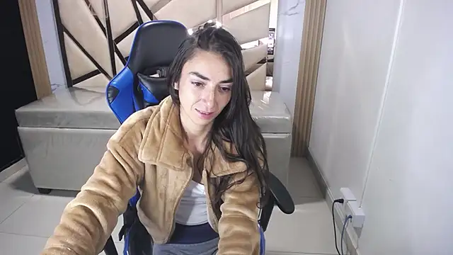 Snapshot of Maily_a_ chatting on November 27, 2025, 2:45 am Maily a online show from November 27, 2025, 2:45 am