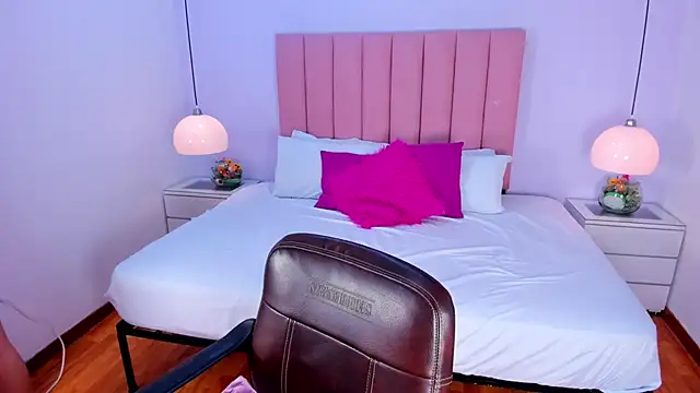 Snapshot of Amy_Ferreira chatting on November 26, 2025, 3:06 am Amy Ferreira online show from November 26, 2025, 3:06 am