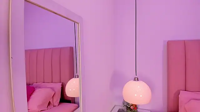 Snapshot of Amy_Ferreira chatting on October 30, 2025, 3:16 am Amy Ferreira online show from October 30, 2025, 3:16 am