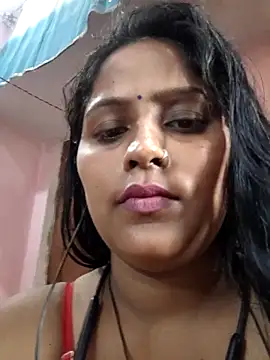 Jasmine Januja online show from May 15, 2026, 10:52 pm