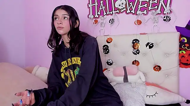 Snapshot of Yuni_kim chatting on November 3, 2025, 3:59 pm Yuni kim online show from November 3, 2025, 3:59 pm