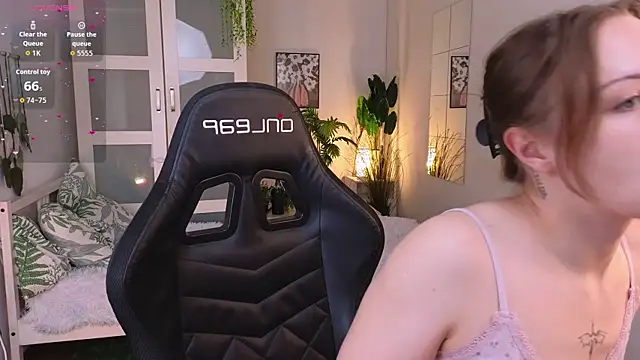 Snapshot of selin_selin chatting on November 30, 2025, 12:39 pm selin selin online show from November 30, 2025, 12:39 pm