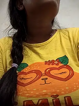 Snapshot of TAMIL_AMMUKUTTYY chatting on April 10, 2026, 2:02 pm TAMIL AMMUKUTTYY online show from April 10, 2026, 2:02 pm