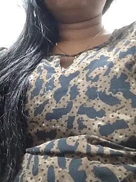 Snapshot of TAMIL_AMMUKUTTYY chatting on May 4, 2026, 10:23 pm TAMIL AMMUKUTTYY online show from May 4, 2026, 10:23 pm