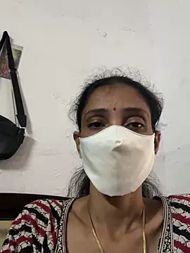 sweetreddy-02 online show from November 26, 2025, 4:56 am