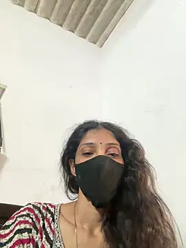 sweetreddy-02 online show from December 15, 2025, 6:41 am