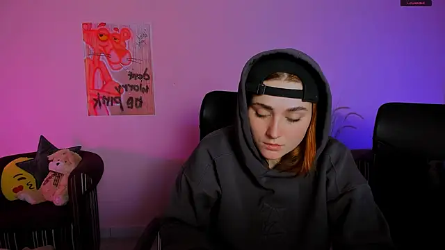 Snapshot of casey_meow_ chatting on January 16, 2026, 9:24 am casey meow online show from January 16, 2026, 9:24 am