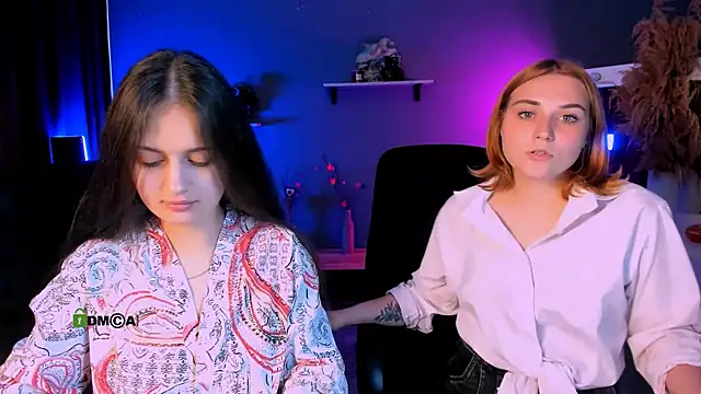 Snapshot of casey_meow_ chatting on September 19, 2025, 5:55 am casey meow online show from September 19, 2025, 5:55 am