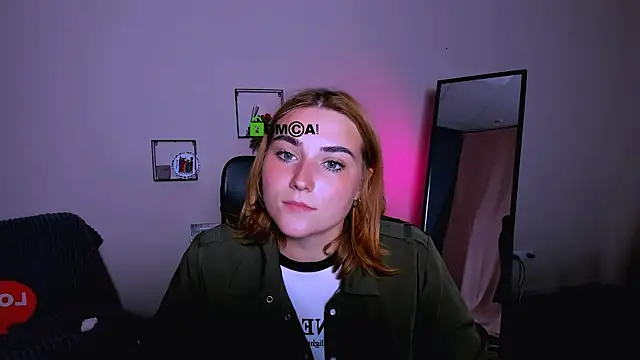 Snapshot of casey_meow_ chatting on September 26, 2025, 12:56 pm casey meow online show from September 26, 2025, 12:56 pm