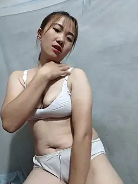 Snapshot of Ruby-sexyx chatting on June 9, 2026, 1:28 am Ruby-sexyx online show from June 9, 2026, 1:28 am