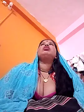 Snapshot of Hott_locky chatting on November 15, 2025, 1:31 am Hott locky online show from November 15, 2025, 1:31 am