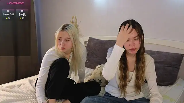 Snapshot of MarniOrdway chatting on December 21, 2025, 4:47 am MarniOrdway online show from December 21, 2025, 4:47 am