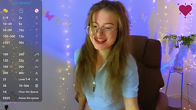Snapshot of Katyaa_Lover chatting on July 4, 2026, 7:40 pm Katyaa Lover online show from July 4, 2026, 7:40 pm
