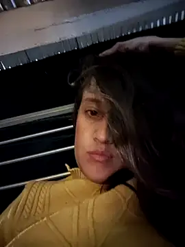 valery506 online show from April 19, 2026, 12:44 am