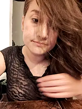 valery506 online show from November 25, 2025, 3:07 am