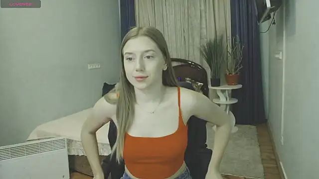 KissMe Now  online show from January 9, 2026, 9:05 am