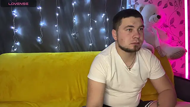 coupleinspire online show from November 27, 2025, 8:53 pm