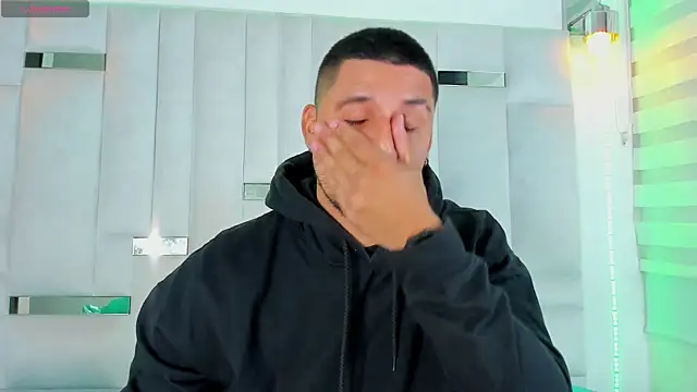 Snapshot of Jacob19_ chatting on October 7, 2025, 11:44 am Jacob19  online show from October 7, 2025, 11:44 am