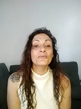 Snapshot of dulcefanny chatting on September 30, 2025, 1:06 pm dulcefanny online show from September 30, 2025, 1:06 pm