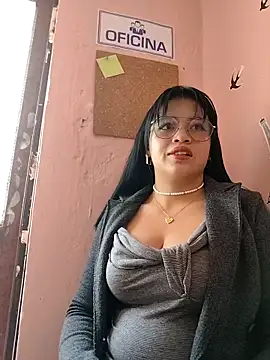 MILA  06 online show from September 23, 2025, 2:24 pm