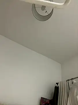 QueenStacyxox online show from December 5, 2025, 4:27 pm