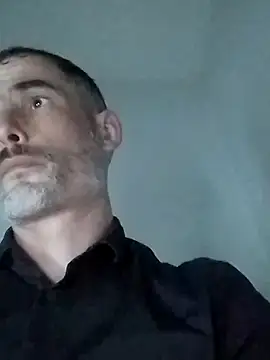 Snapshot of LeLoup49 chatting on February 10, 2026, 1:48 am LeLoup49 online show from February 10, 2026, 1:48 am