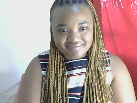 GeeGirl24 online show from October 21, 2025, 10:03 am