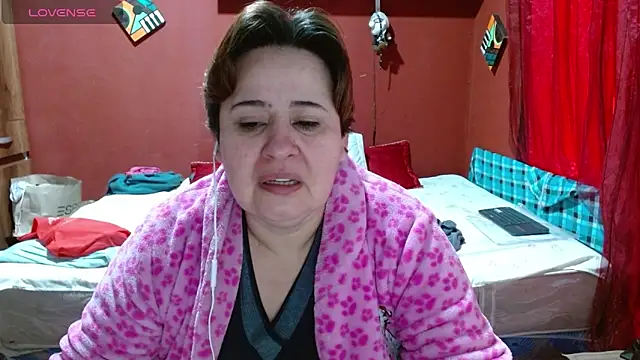 Snapshot of Sasharosee2 chatting on November 26, 2025, 1:22 pm Sasharosee2 online show from November 26, 2025, 1:22 pm