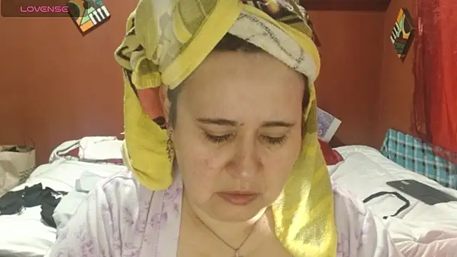 Snapshot of Sasharosee2 chatting on November 3, 2025, 12:53 pm Sasharosee2 online show from November 3, 2025, 12:53 pm