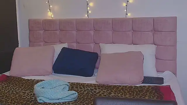 Sasharosee2 online show from September 19, 2025, 11:58 am