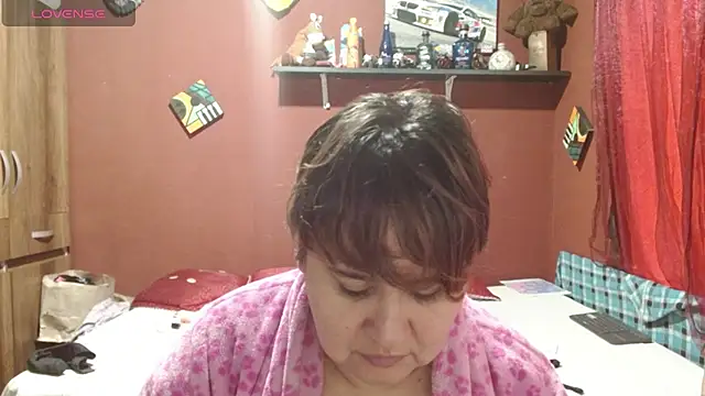 Snapshot of Sasharosee2 chatting on November 20, 2025, 1:01 pm Sasharosee2 online show from November 20, 2025, 1:01 pm