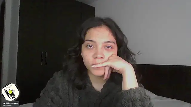  curiouskitten  online show from March 5, 2026, 2:41 am