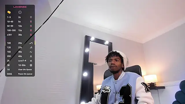 AllexJacob online show from October 26, 2025, 12:05 pm