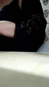 curvybabe88 online show from December 18, 2025, 9:51 pm