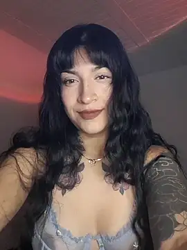 gabii hardy online show from March 29, 2026, 10:28 am