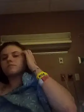 Snapshot of cicithtbitch chatting on November 9, 2025, 6:28 am cicithtbitch online show from November 9, 2025, 6:28 am