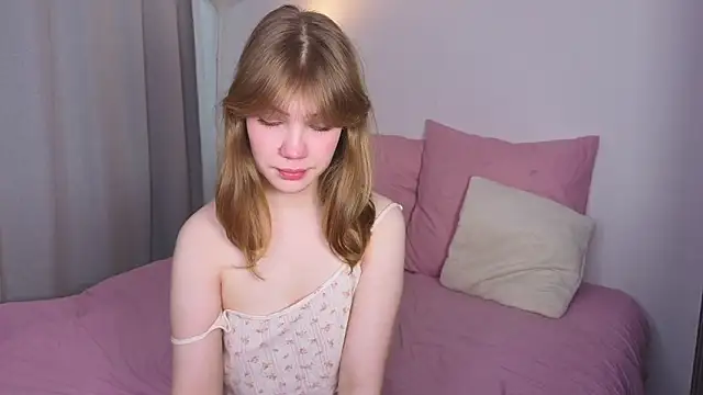 Snapshot of pienaple chatting on February 25, 2026, 4:12 am pienaple online show from February 25, 2026, 4:12 am