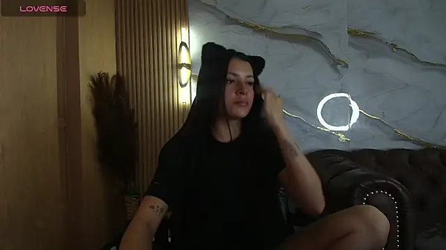 sophiadoll tf online show from March 31, 2026, 1:24 pm