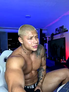 Snapshot of DiagoRockfield chatting on November 1, 2025, 11:20 pm DiagoRockfield online show from November 1, 2025, 11:20 pm