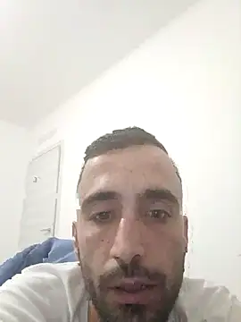 Deffnot7777 online show from November 6, 2025, 8:46 pm