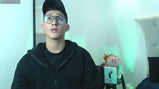 SalvadorFit online show from February 5, 2026, 8:26 pm