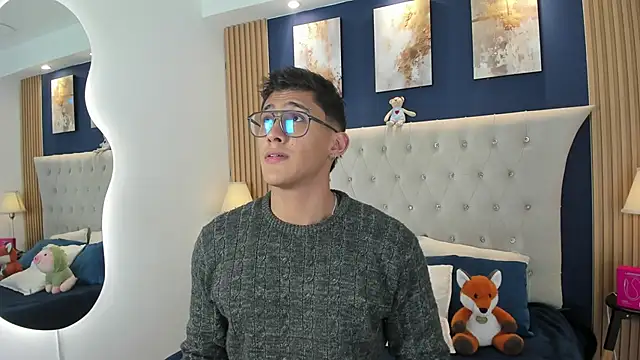 SalvadorFit online show from March 11, 2026, 8:03 pm