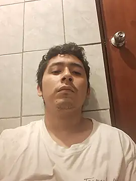 Snapshot of latinbigcock1_ chatting on August 10, 2026, 2:07 am latinbigcock1 online show from August 10, 2026, 2:07 am