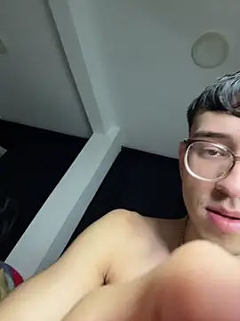 Snapshot of arthurdavies chatting on November 14, 2025, 6:39 am arthurdavies online show from November 14, 2025, 6:39 am