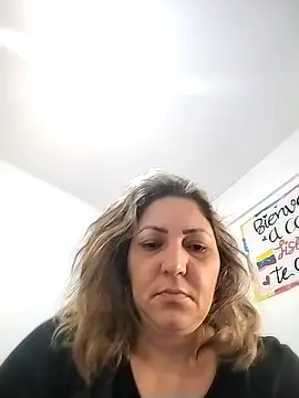 Snapshot of Lunita86 chatting on December 2, 2025, 2:08 pm Lunita86 online show from December 2, 2025, 2:08 pm