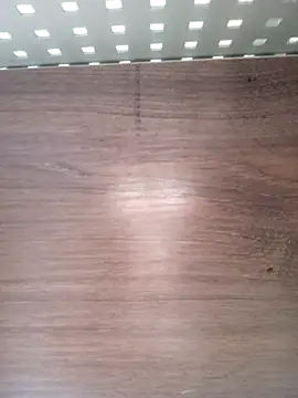 ValeriaLove43211 online show from April 8, 2026, 10:17 am