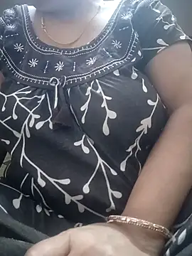 Snapshot of Jeya_thakur chatting on November 3, 2025, 5:12 am Jeya thakur online show from November 3, 2025, 5:12 am