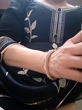 Snapshot of Jeya_thakur chatting on November 14, 2025, 7:01 am Jeya thakur online show from November 14, 2025, 7:01 am